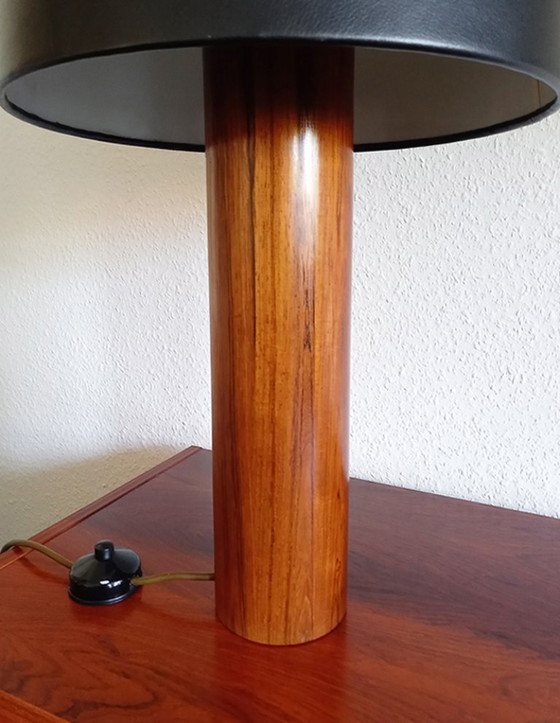 Uno & Östen Kristiansson Lampada da tavolo in teak – Luxus, Lampade da tavolo, Pelle, Legno (photo 7 of 11)