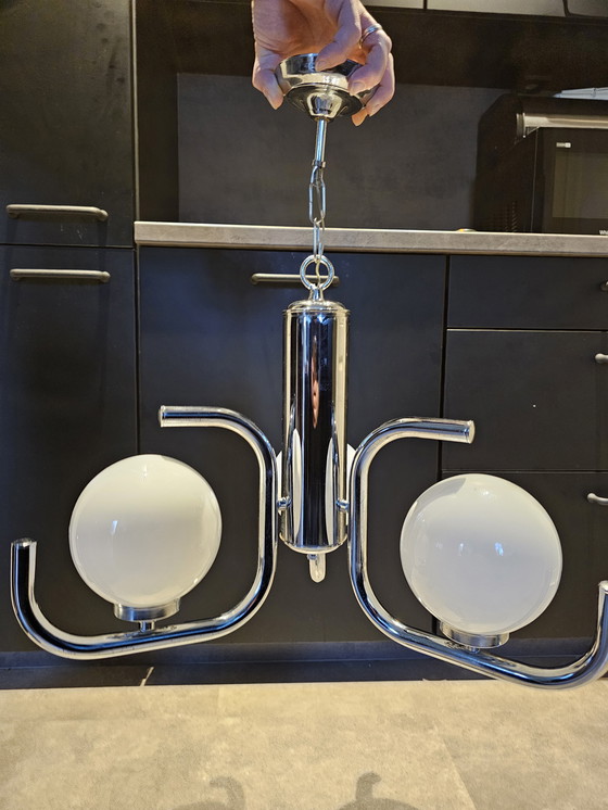 Image 1 of Lampada a sospensione vintage in stile spaziale cromata con sfere/paralumi in vetro
