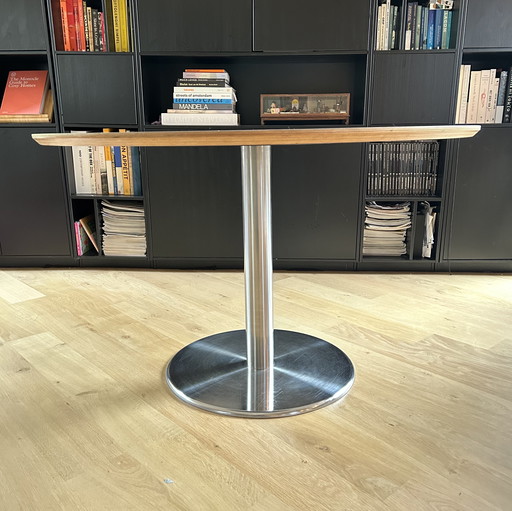 Metaform Orfis Design Table Round