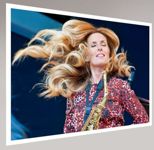 Candy Dulfer Unique Photo Vondelpark 40x30 11-2013 Fine Art Print – fotografie, Paper