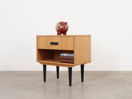 Image 1 of Eichenschrank, skandinavisches Design