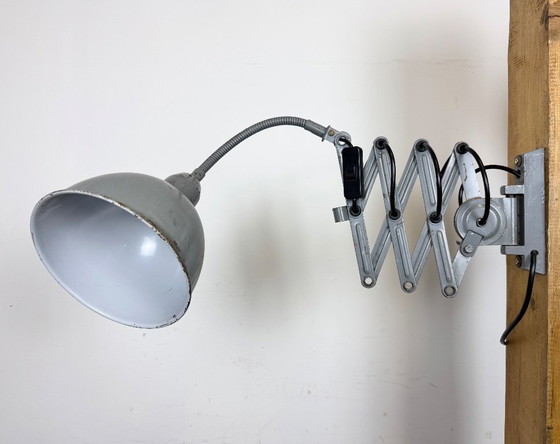 Image 1 of Grijze industriële schaarwandlamp van Elektroinstala, jaren 60