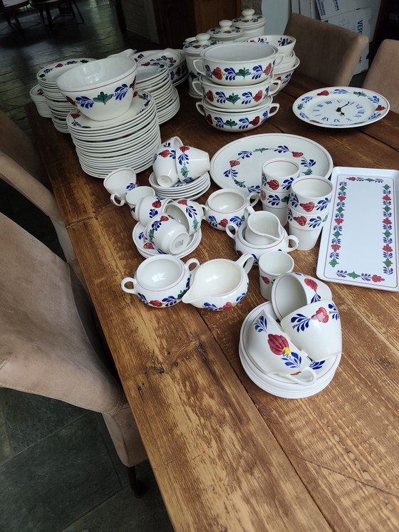 Extensive Boerenbont Dinnerware: Plates, Bowls, Cups & More – Crockery, Ceramic (photo 3 of 7)
