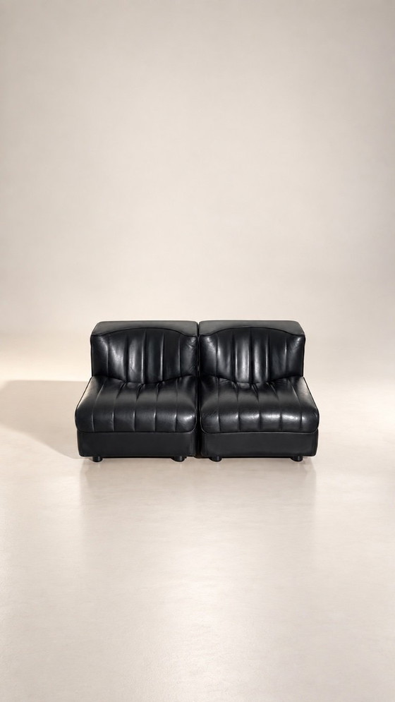Divano Modulare '9000' in Pelle Nera di Tito Agnoli – Mobilier international, Divani modulari (photo 2 of 17)