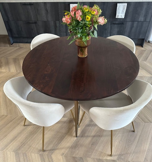 Tavolo da pranzo Luca Mango di Westwing