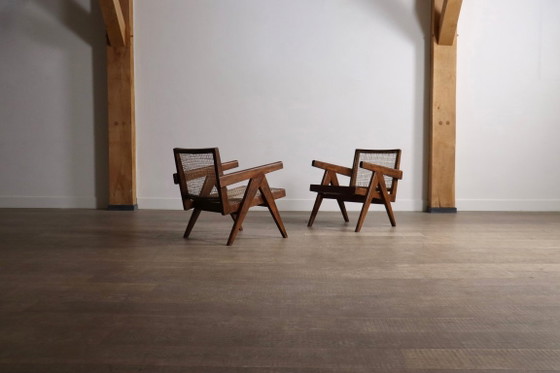 Fauteuils de salon Pierre Jeanneret PJ-SI-29-A en teck et rotin, années 1950 – Wood, Vintage (photo 3 of 16)
