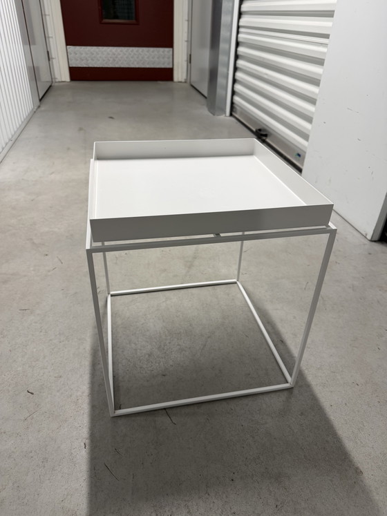 Hay Tray Large & Small – Tavolini, Metal (photo 5 of 6)