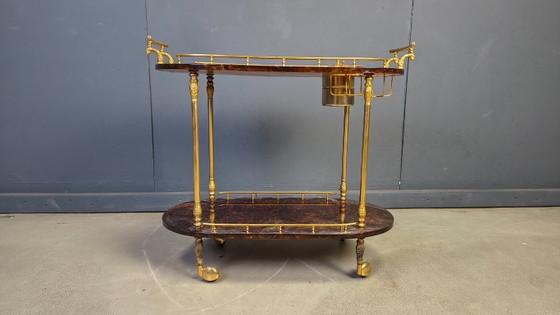 Image 1 of Carrito de bar italiano de piel de cabra lacada/pergamino, diseñado por Aldo Tura en la década de 1960.