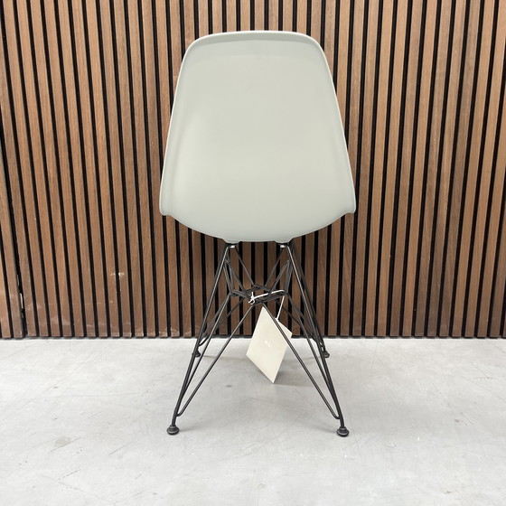 Image 1 of Sedia Eames DSW di Vitra - 4 pezzi