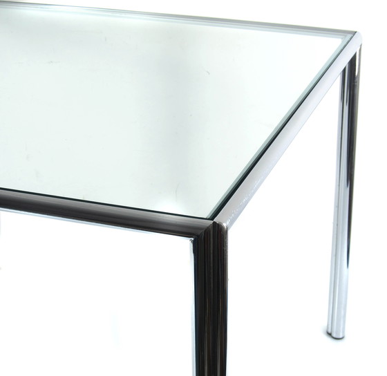 Image 1 of Tavolino da caffè vintage in vetro e cromo | Design modernista anni '60-'80 | 60 × 60 × 46,5 cm