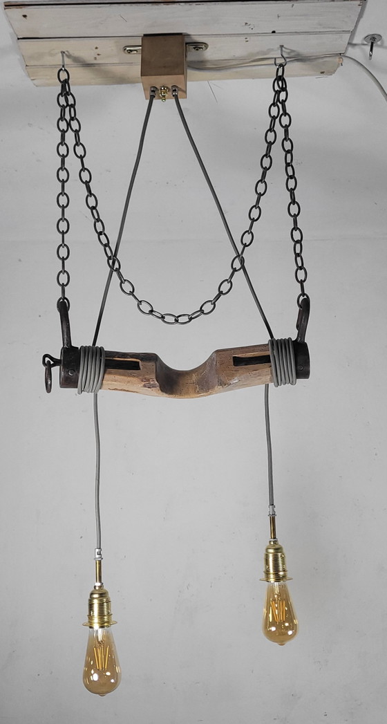 Ox-Yoke-Lamp Upcycled - Lampe à Joug de Bœuf – Plafonniers, Iron, Wood (photo 2 of 5)