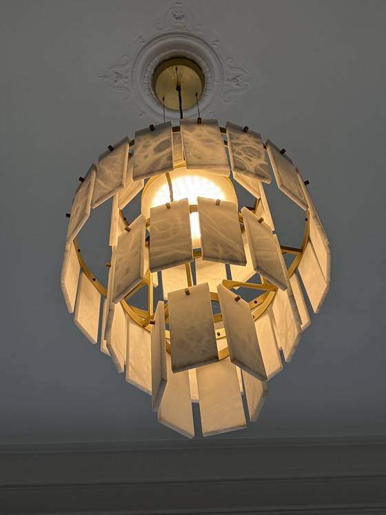Image 1 of Fambuena quartz alabaster chandelier
