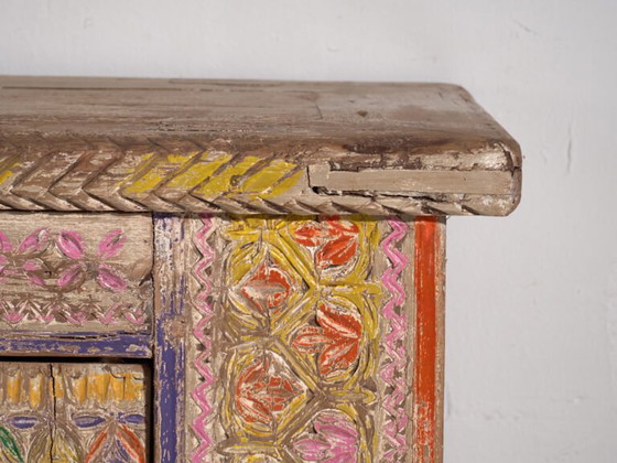 Antiker geschnitzter polychromer Unterschrank aus Kiefer – Xinjiang, ca. 1900 – Buffetschränke, Iron (photo 32 of 40)