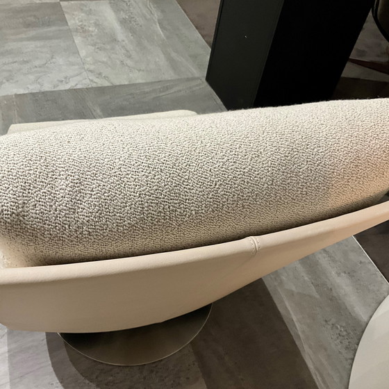 Image 1 of Kudo armchair two