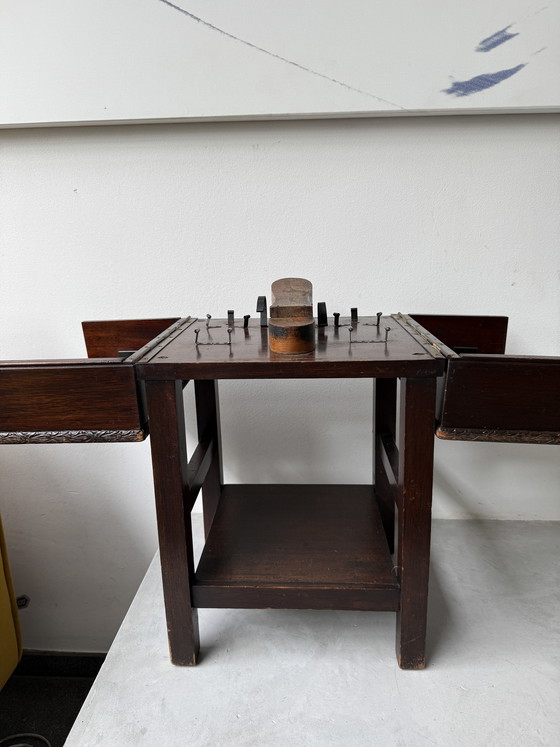 Image 1 of Antiker Schusterschrank / Schustertisch aus dunklem Holz