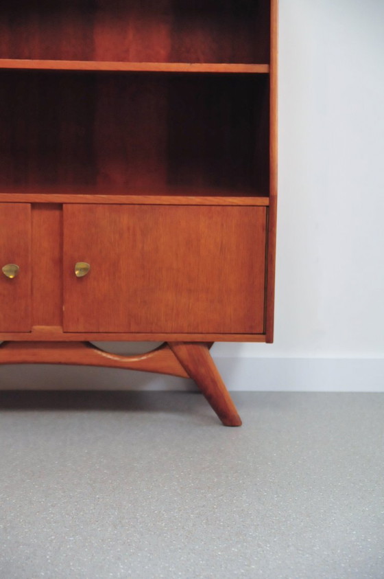 Teak Bookcase with Sculptural Legs – Wood, Brass, Vintage (photo 2 of 6)