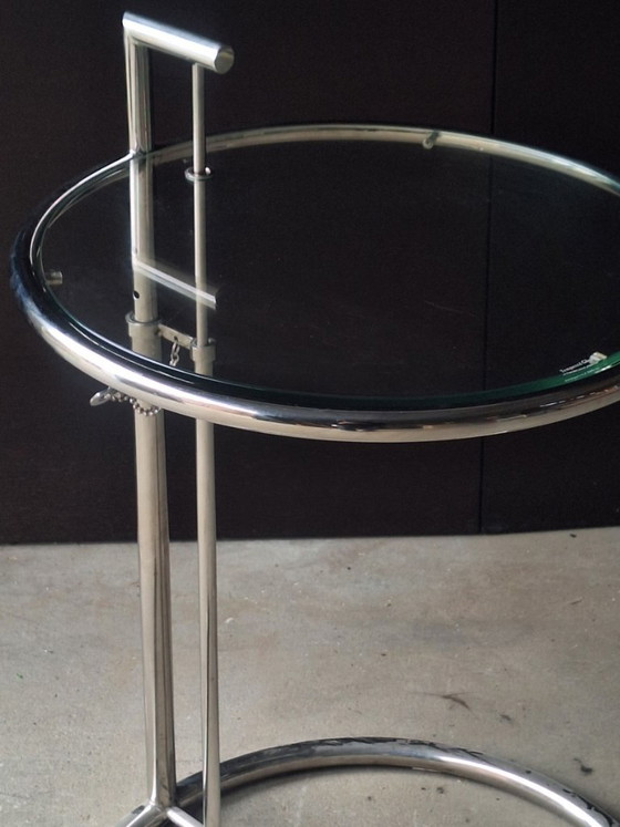 Tavolo regolabile E. 1027 di Eileen Gray - ClassiCon – Tavolini, Glass (photo 3 of 6)