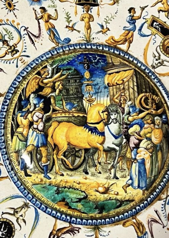 Image 1 of Grande assiette en porcelaine de Cantagalli, Italie, 19e siècle. Plat en majolique, style Urbino, peint à la main.