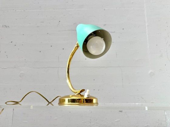 Image 1 of Design tafellamp met metalen kap, Italië jaren 1950