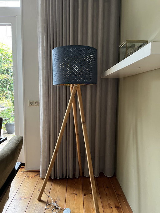 Vloerlamp grenen poten turquoise kap