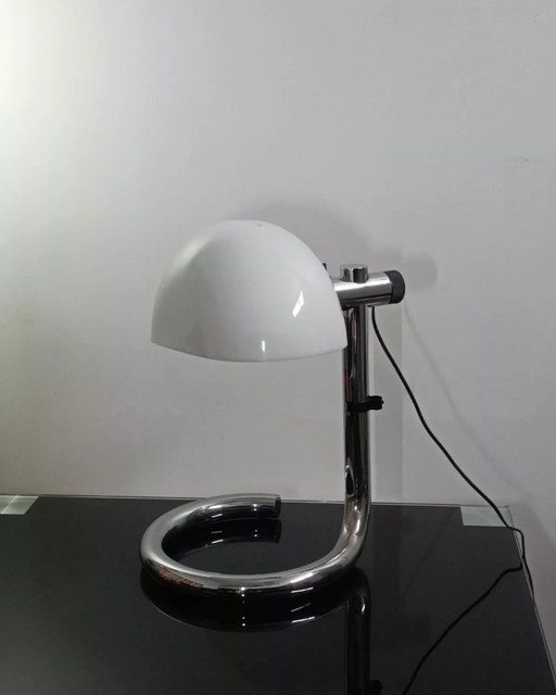 Important lampe design par Metalarte 1970s