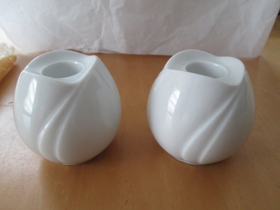 Image 1 of Set di 2 portacandele vintage ARZBERG a forma di tulipano, nella scatola originale con candele incluse.