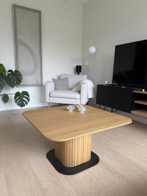 Oak coffee table