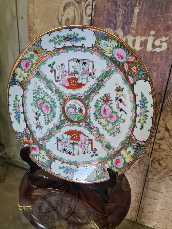 Image 1 of Grande assiette chinoise peinte à la main, 33 cm