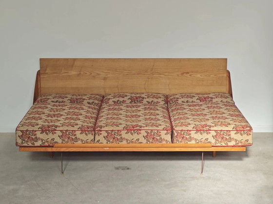 Folding sofa bed Canapé banquette Interier Praha 1960 floral pattern fabric – 3-5 seaters, Wood (photo 14 of 30)