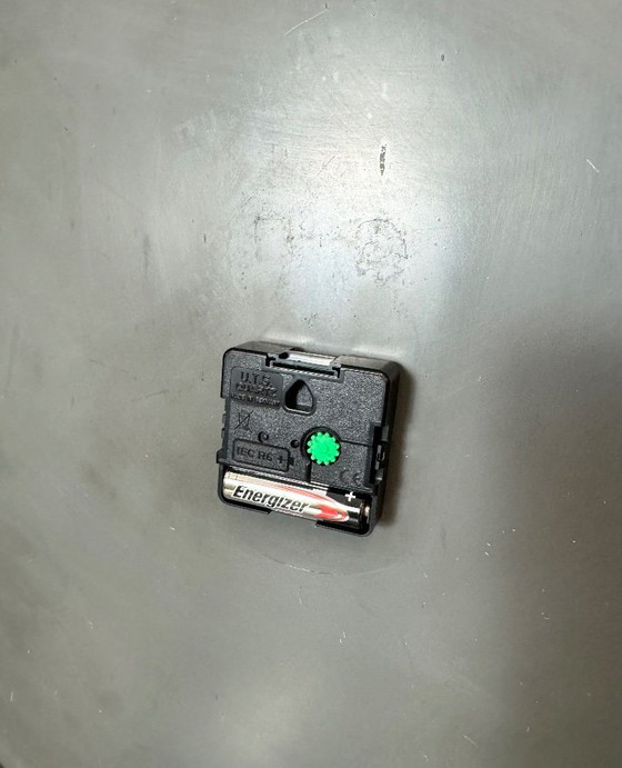 Image 1 of Grote grijze industriële fabriekswandklok van Pragotron, jaren 60