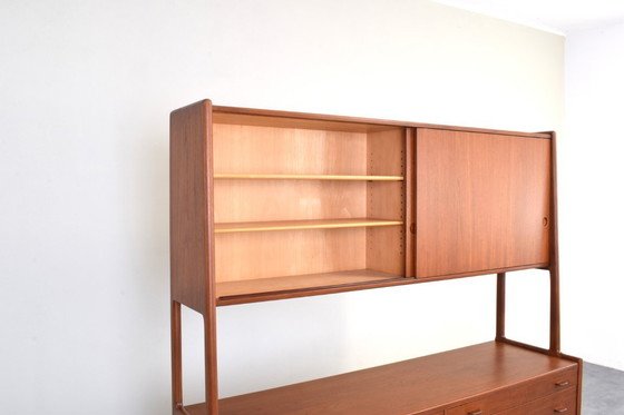 Image 1 of Credenza danesa Mid-Century modelo RY-20 de teca de Hans Wegner para Ry Møbler