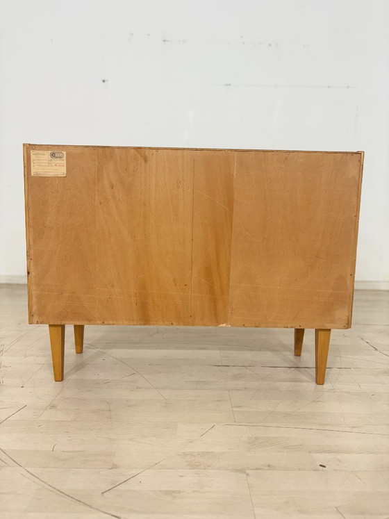 Image 1 of Commode uit het midden van de vorige eeuw / commode uit de jaren 60 / vintage dressoir