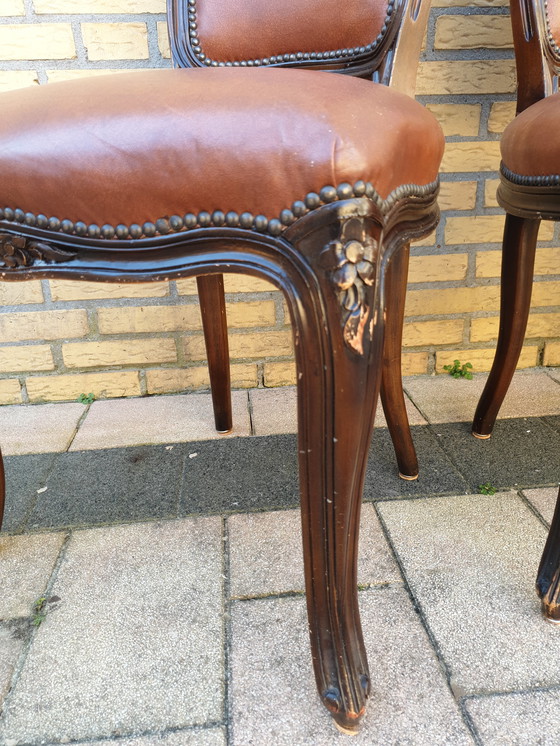 Image 1 of 4 chaises de salle à manger Louie Seize