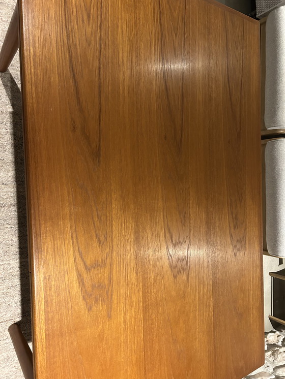 Image 1 of Vintage Danish extendable table from the 1960s