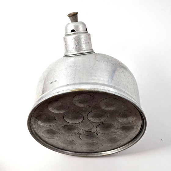 Image 1 of Antica teiera in alluminio: un'ottima decorazione per la cucina di una casa di campagna. Prodotta in Inghilterra.