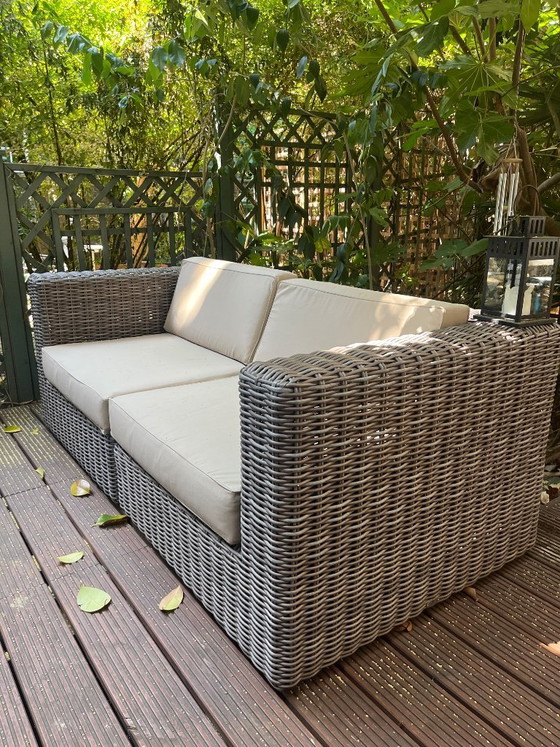 Pair of Gloster Luxury Outdoor Sofas (New Custom Covers) – Gerster, Garden sets, Rattan (photo 5 of 5)