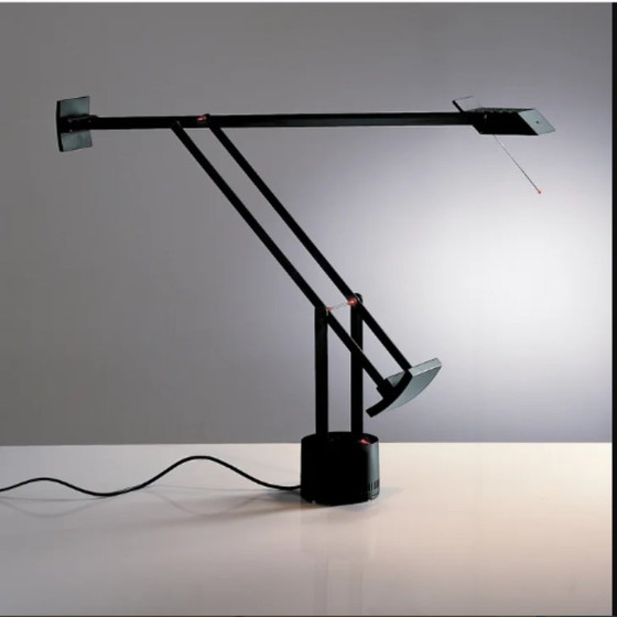 Tizio Black Desk Lamp Artemide – Table lamps, Aluminium (photo 5 of 5)