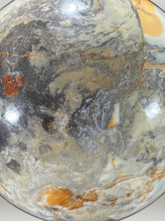 Image 1 of Par de esferas pulidas de jaspe Maligano sobre bases – Composición mineral decorativa contemporánea