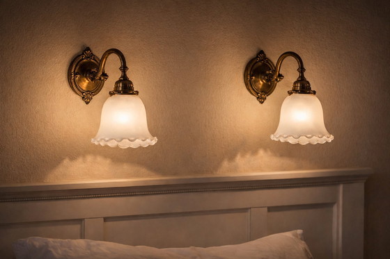 Image 1 of Opaline lampenkapjes 1900