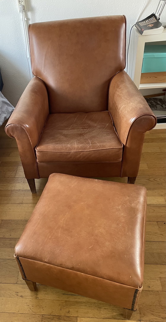 Image 1 of Nico Van Oorschot Fauteuil met hocker 