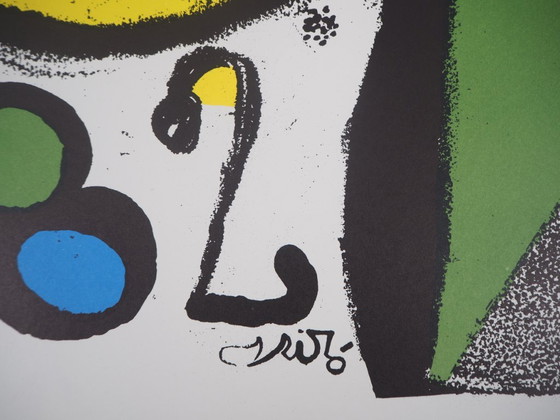 Joan Miró: Copa del Mundo, Surrealist Figure, Original Signed Lithograph – Posters, Paper (photo 8 of 9)