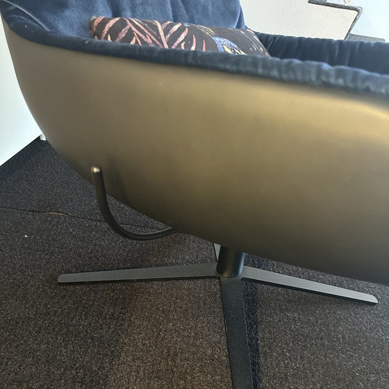 Image 1 of Poltrona relax Freifrau Leya Wingback con pouf