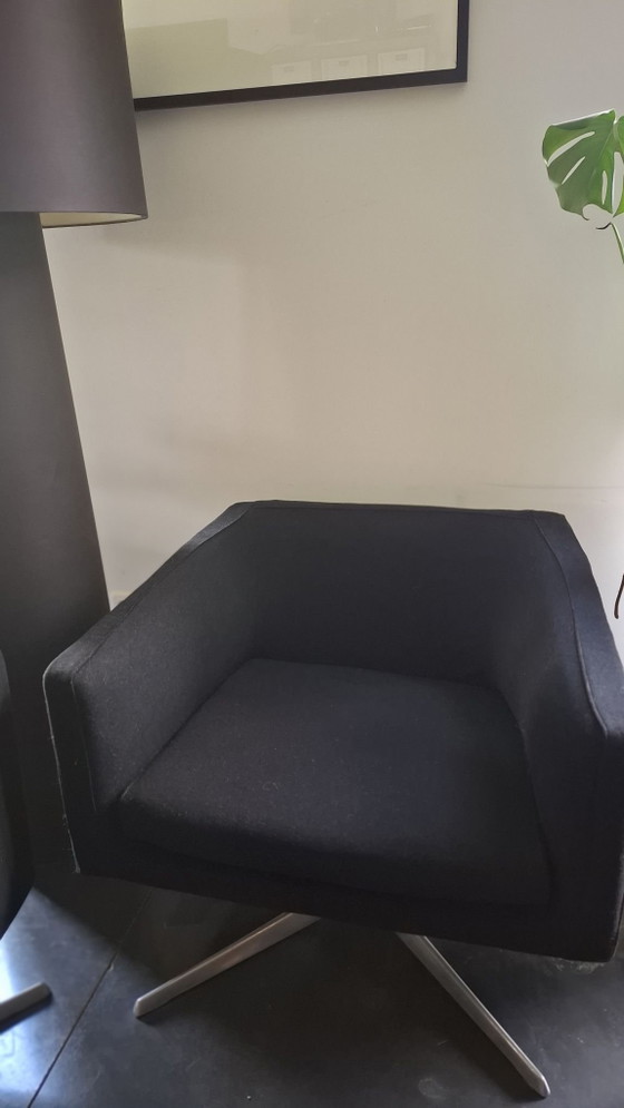 2x Sillones Cubica de Verzelloni – Aluminio, Textil (photo 4 of 6)