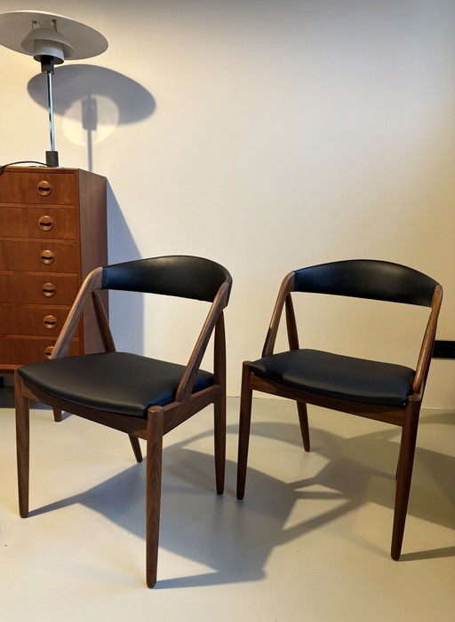 Kai Kristiansen dining chairs model 31. Teak wood