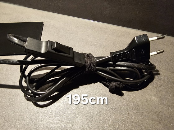 Image 1 of Massive table lamp looping 1990