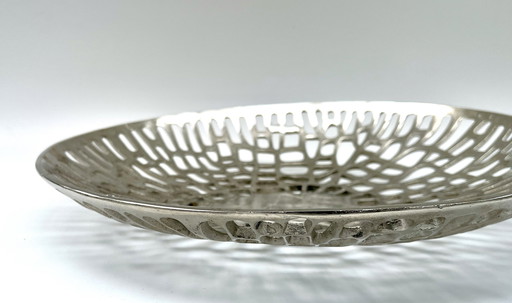 Decoratieve metalen schaal / fruitschaal – NU H.P. Design