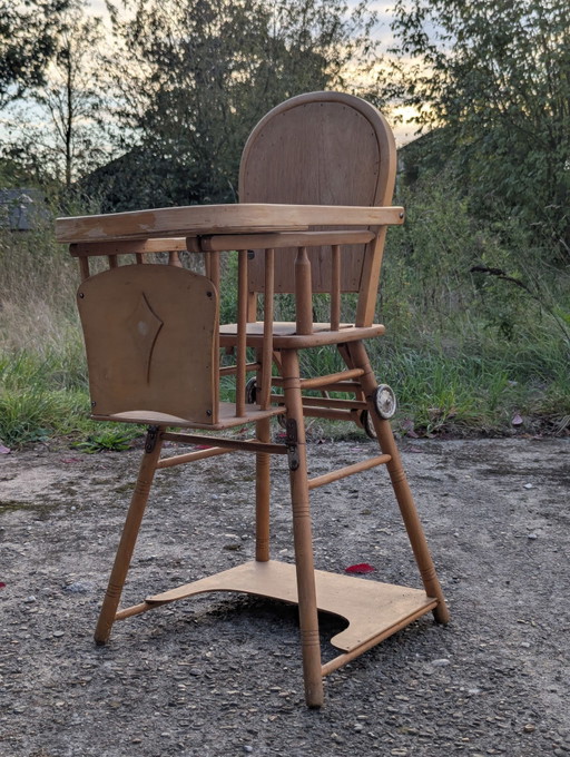 Kinderstoel