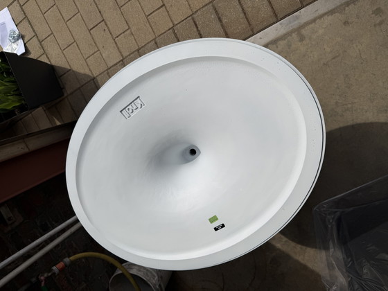 Image 1 of Original Knoll Tulip ovalado de 198x121cm en laminado blanco Eero Saarinen ¡NUEVO en su caja!