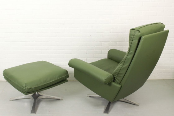 Image 1 of De Sede DS-31 High-Back Lounge Chair & Ottoman, 1970s