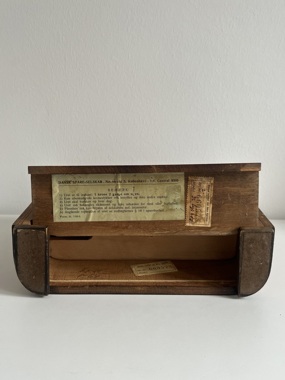 Zeldzame jaren 40 Art Deco Deense Opwindklok en Spaarpot – Klokken, Wood (photo 9 of 10)